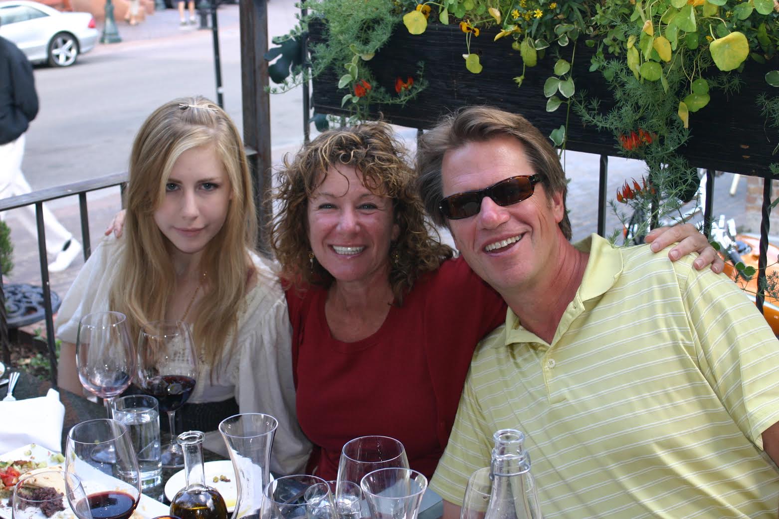 Vic Strecher with his wife, Jeri, and daughter Julia.